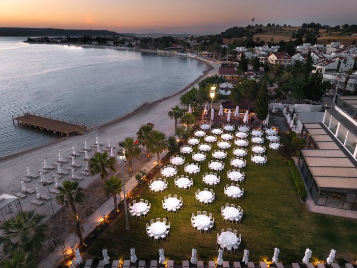 Akşam saatlerinde tesis panoraması