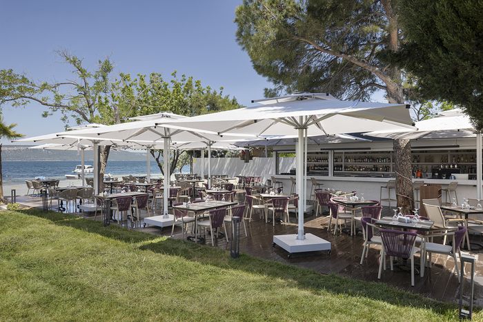 Bahçe restoranı